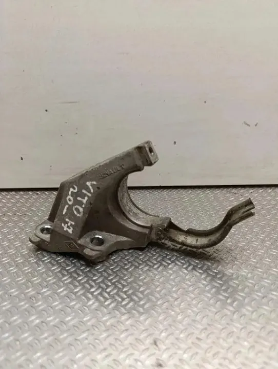 Suporte de rolamento de eixo OEM 397743031R Usado image 3