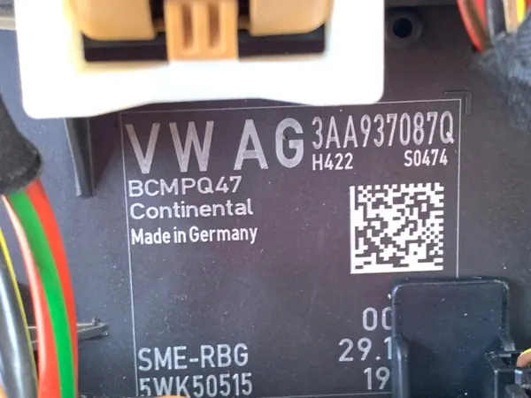 Bordnetz-moduuli OEM 3AA937087Q VW Passat B7:lle image 3