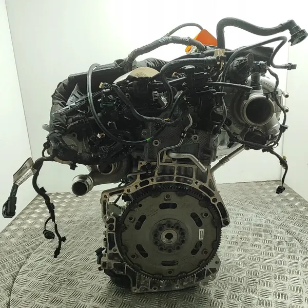 Volvo V90 II Estate Motor 2024 B420T image 3