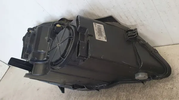 Farol dianteiro esquerdo VW Polo IV LIFT Original image 10