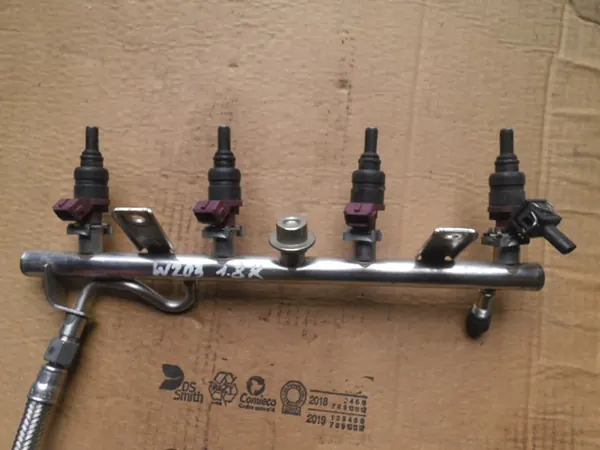 Trilho de Combustível Mercedes-Benz C W203 1.8K OE A2720780092 image 1