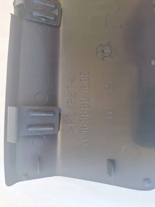MERCEDES ML 163 Copertura Paraurti Posteriore 1638801605 OEM image 3