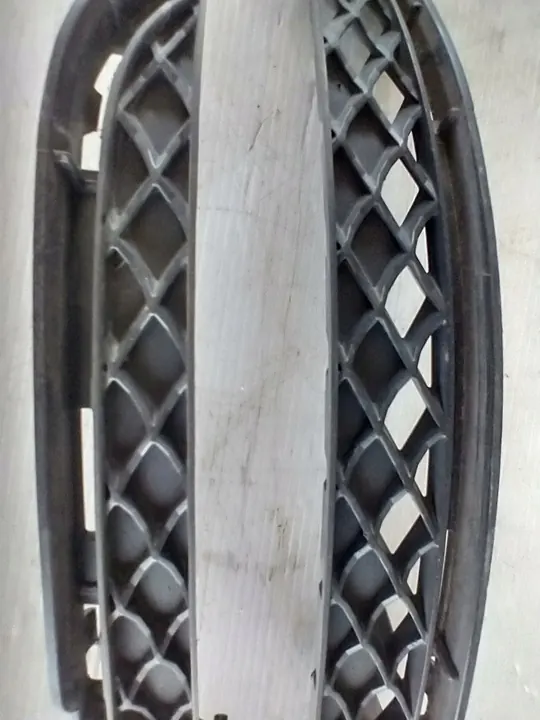 Grille de pare-chocs gauche MERCEDES S-KLASA W221 A2218851722 image 3