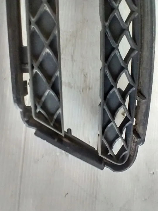 Grille de pare-chocs gauche MERCEDES S-KLASA W221 A2218851722 image 4