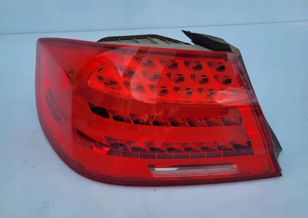 Luz Traseira Esquerda BMW E92 OEM 7251959 image 2