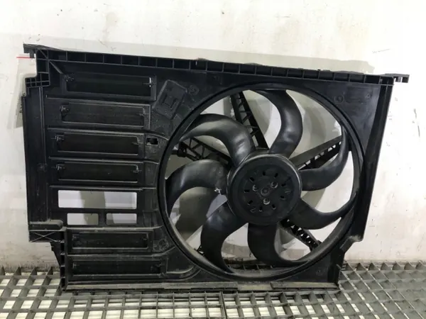 Ventilateur de radiateur OEM 7636070 pour BMW F44 2.0 image 2