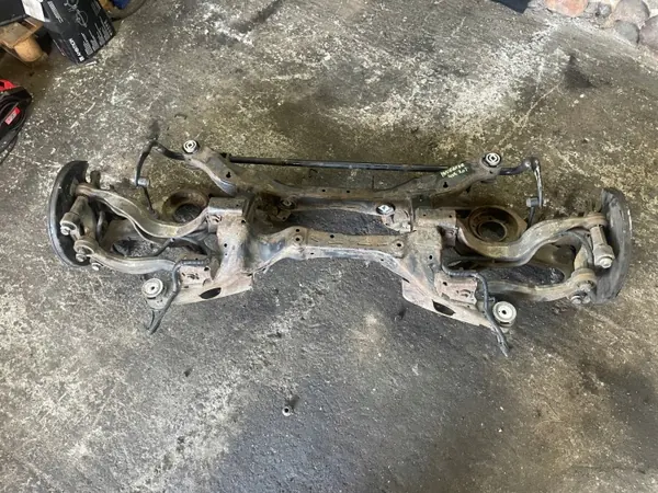 Opel Insignia A 2.0T 2.8T Bastidor Trasero 4x4 TOBI311 image 2