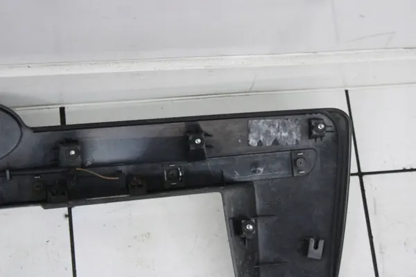 Moldurón de portón OEM TBS27424 para Hyundai Tucson I image 8