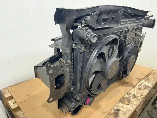 Reforço Frontal Skoda Octavia 1Z0010409T image 4