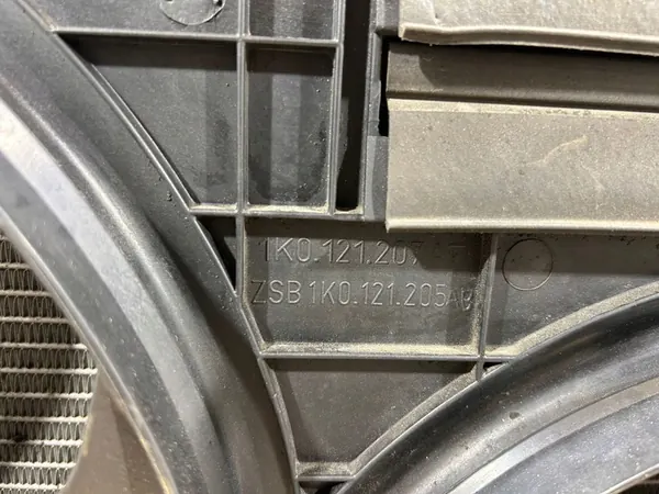 Reforço Frontal Skoda Octavia 1Z0010409T image 9