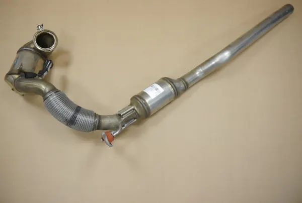 OEM 5QM131690B Catalyseur DPF pour Audi Q3 83A image 2