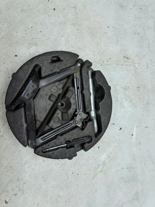 Kit de réparation roue de secours Opel Astra J OEM 13323032 image 2