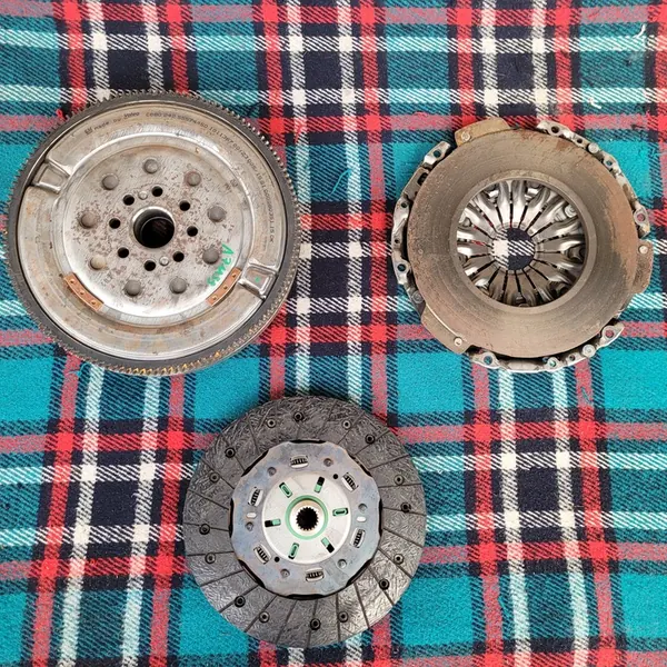 Kaksoismassaväkä Opel 1.6 CDTI image 6