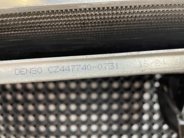 KOMPLET CHŁODNIC CHŁODNICE WENTYLATOR TOYOTA YARIS IV CROSS P21 1.5H 2020- image 10
