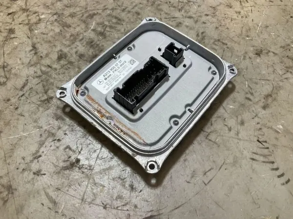 Module LED OEM A2139000737 Mercedes GLE W167 image 2