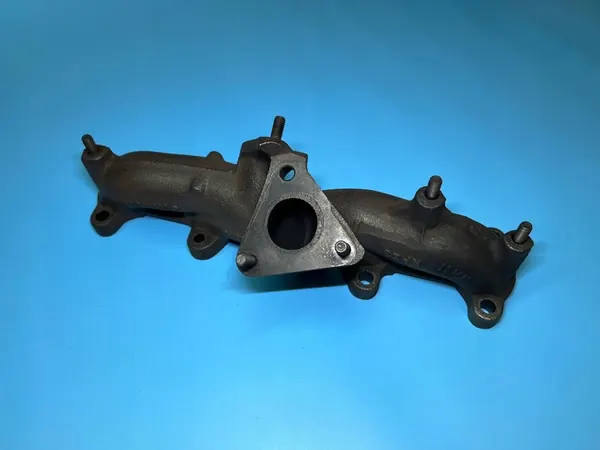 Collecteur d'échappement VW Passat B5 1.9 TDI 028253033AG image 2