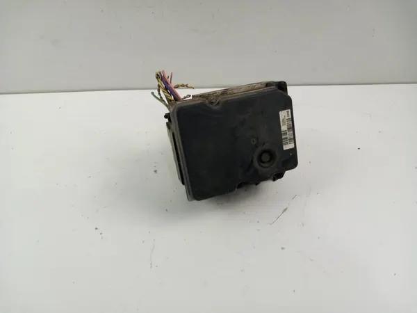 PEUGEOT PARTNER II LIFT 1.6 HDI ABS POMP image 6