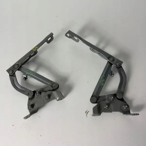 OEM 13186899 Juego de Bisagras de Capó Opel Corsa D/E image 2