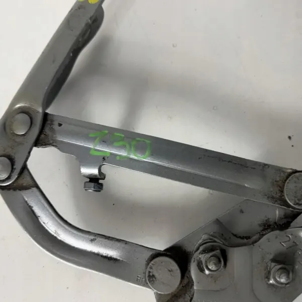 OEM 13186899 Juego de Bisagras de Capó Opel Corsa D/E image 10