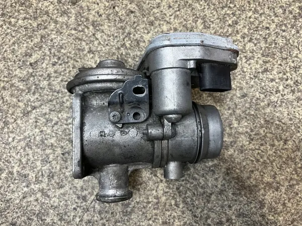 Válvula EGR Throttle BMW E70 X5 3.0 D 3.5 D M57 E71 X6 image 2