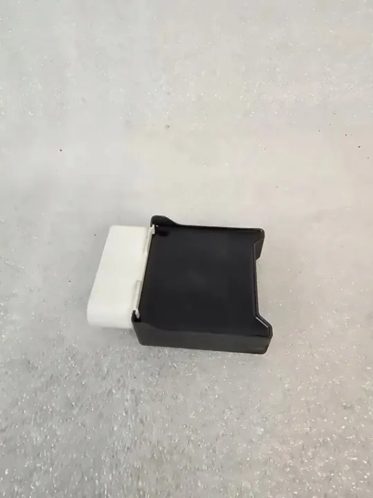 Volvo XC40 2024 Brandstofpompmodule OEM 32203752 image 2