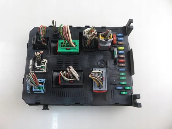 Gebrauchtes BSI-Modul OEM 216761594H für CITROEN image 2