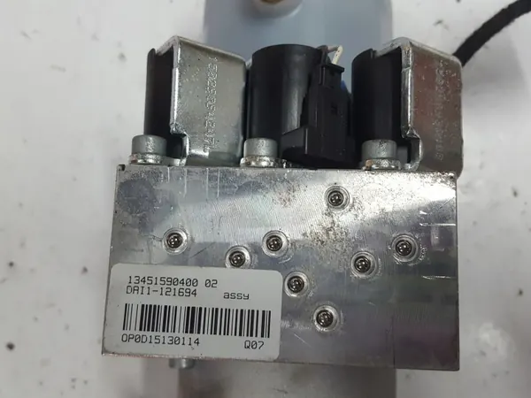 Pompe de toit Opel Cascada OEM 13451580400 - Occasion image 3