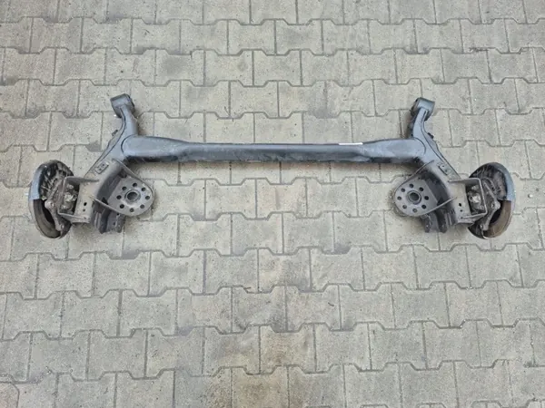 Viga eixo traseiro Kia Stonic OEM AKH18182 - Usado image 2