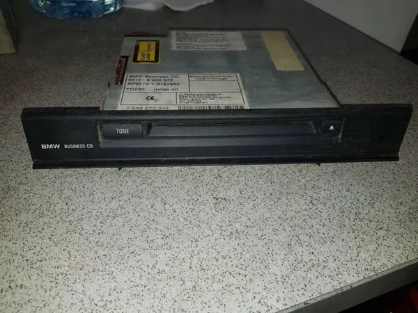 Gebruikte CD-wisselaar OEM 65126909872 voor BMW 5-serie image 2