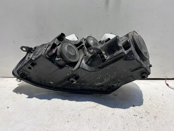 Farol Direito VW Golf VI 5K1941006L image 3