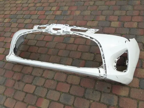 Yaris III 1 Lift Hybrid Paraurti Anteriore 52119-0D660 14-17 image 10