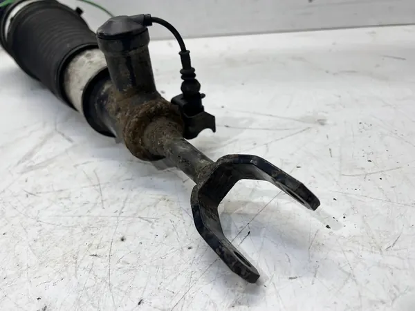 Ammortizzatore anteriore destro Audi A6 C6 image 4