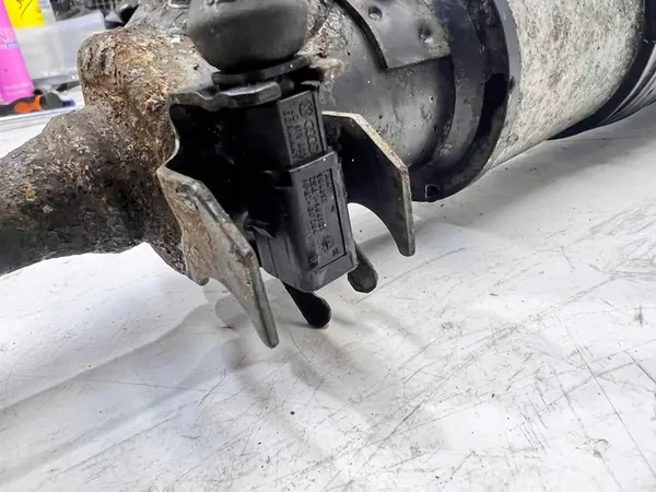 Ammortizzatore anteriore destro Audi A6 C6 image 5