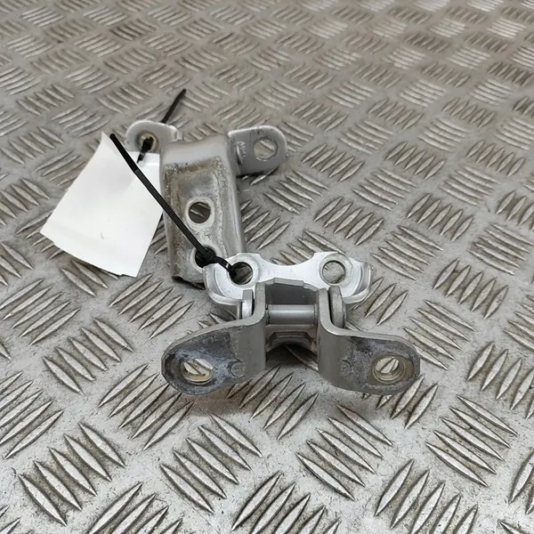 Lexus GS 250 350 300H 450H 2014 Höger dörrgångjärn image 2