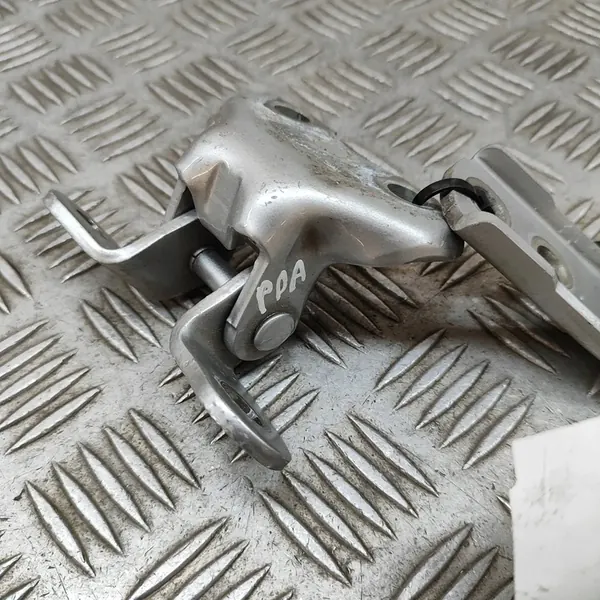 Lexus GS 250 350 300H 450H 2014 Höger dörrgångjärn image 6