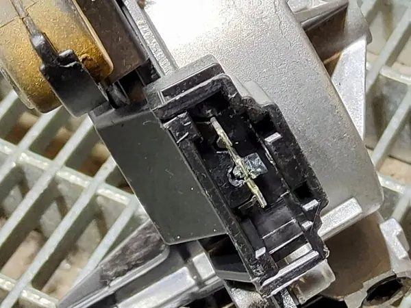 Mercedes-Benz A2469061701 Heckwischermotor image 6