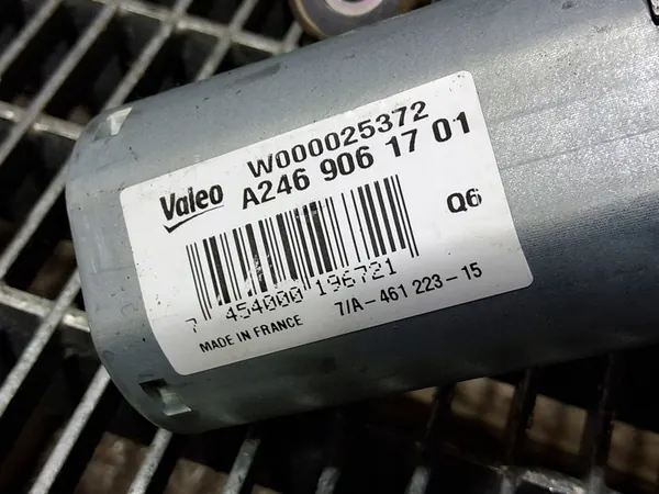 Mercedes-Benz A2469061701 Heckwischermotor image 7