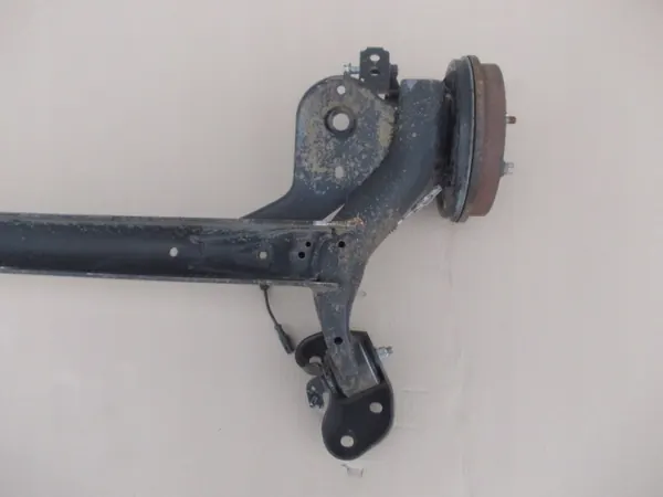 Viga de eje trasero Ford B-Max OEM belka b-max image 9