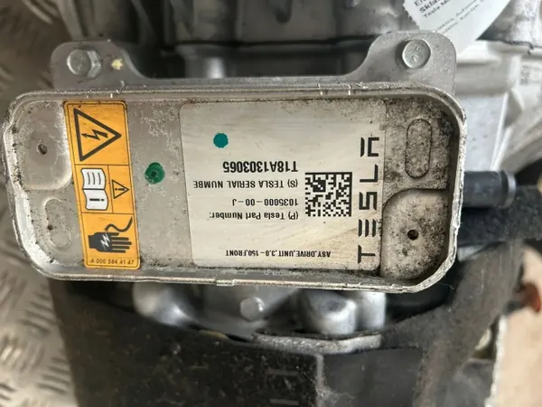 Motor elétrico Tesla Model S 2017 - Peça OEM usada image 4