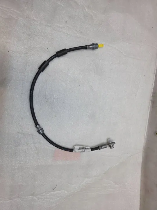 Bromsslang fram OEM 5Q0611701C - Volkswagen image 2