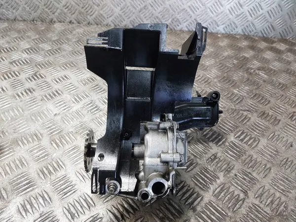 OLJEPUMP + KEDJOR RENAULT MASTER III 150000147R 150505659R image 4