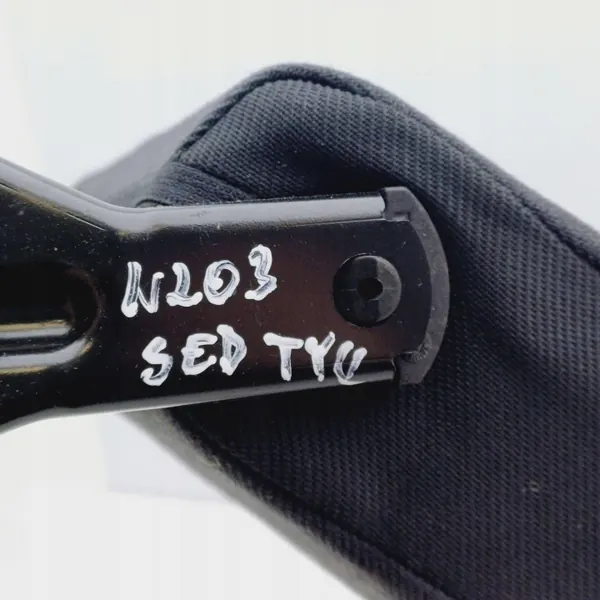 Achterste armleuning bekerhouder OEM DRC97019 Mercedes image 10