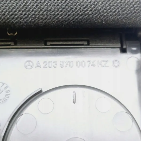 Achterste armleuning bekerhouder OEM DRC97019 Mercedes image 9