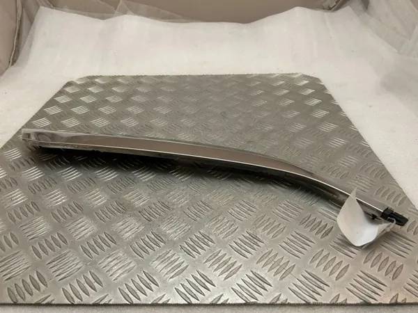 OEM 9813609377 Takaikkunan tiiviste Peugeot 5008 II image 4