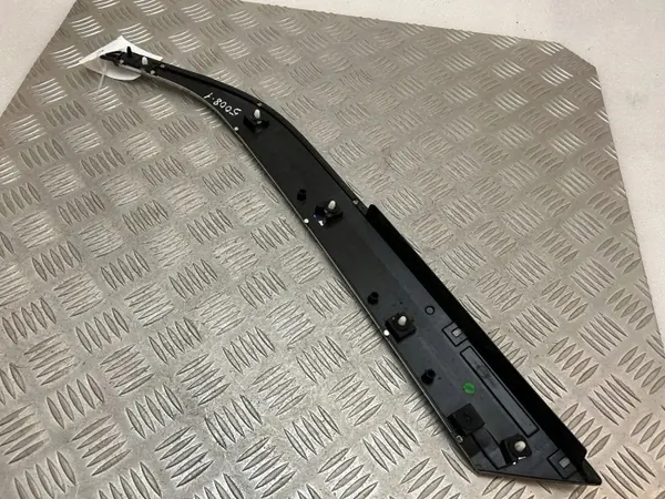OEM 9813609377 Takaikkunan tiiviste Peugeot 5008 II image 6
