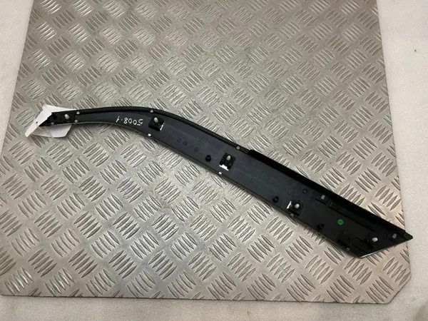 OEM 9813609377 Takaikkunan tiiviste Peugeot 5008 II image 7