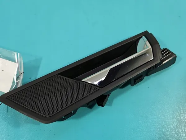 OEM 3V0837222 fram höger innerhandtag image 2