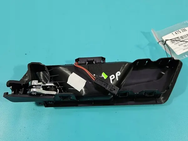 OEM 3V0837222 fram höger innerhandtag image 4