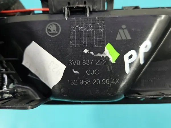 OEM 3V0837222 fram höger innerhandtag image 5