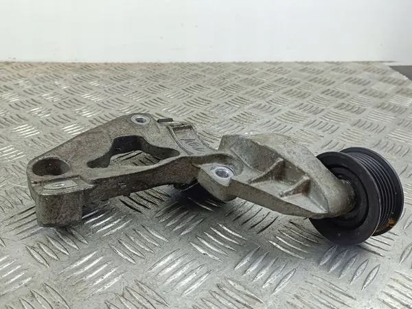 Jeep Grand Cherokee 2014 Support Compresseur AC image 3